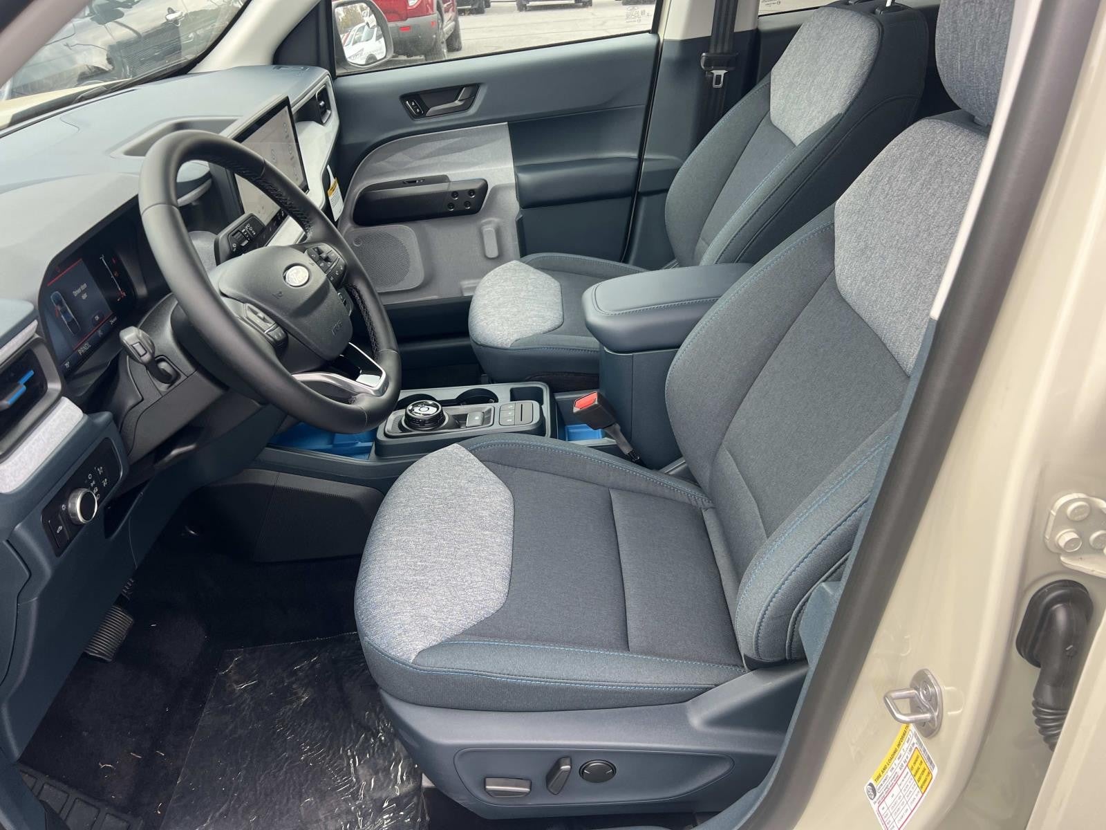 2025 Ford Maverick XLT SUPERCREW