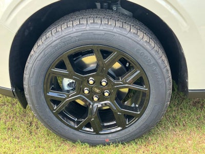 2025 Ford Maverick XLT AWD SUPERCREW