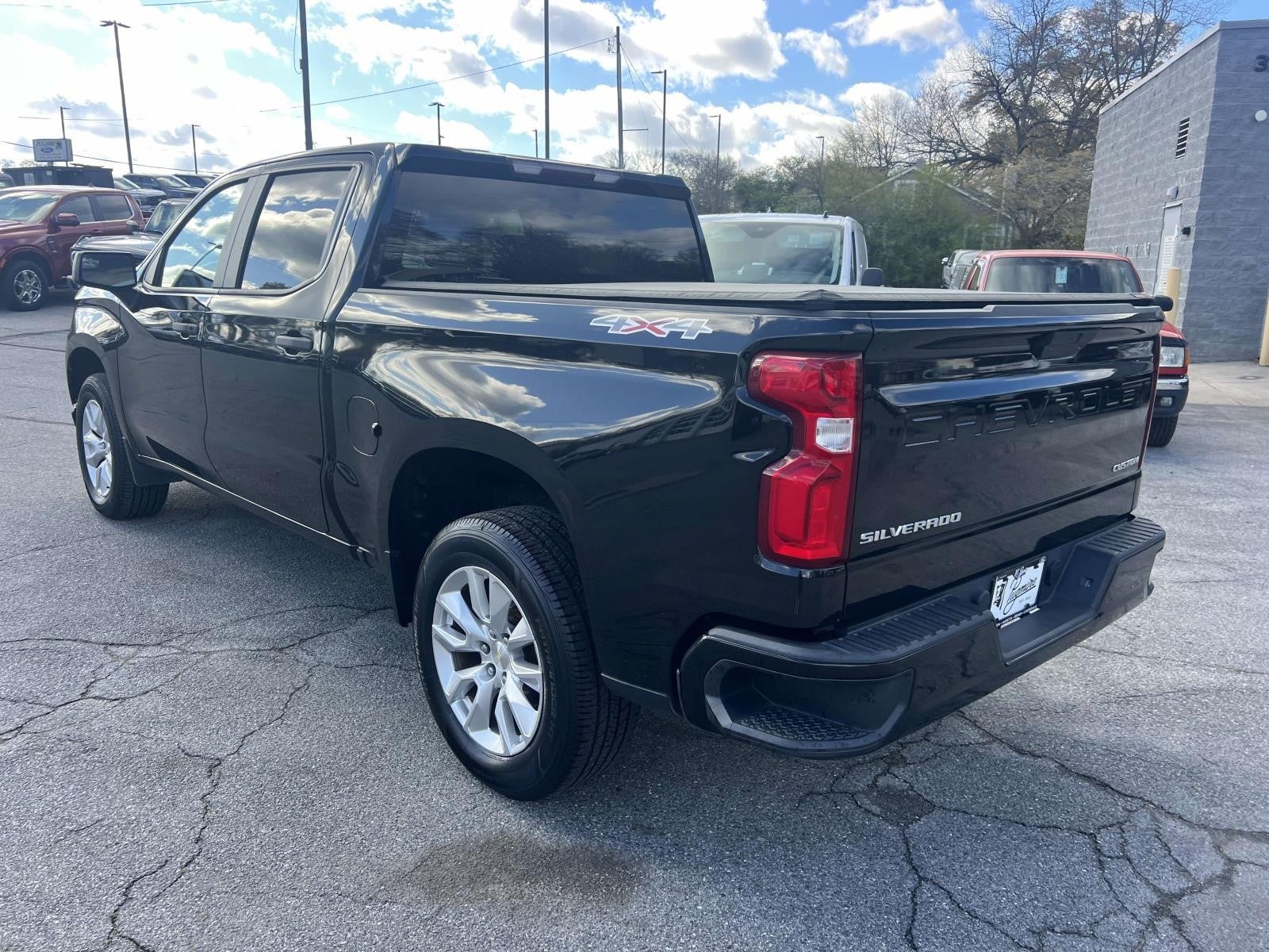 2020 Chevrolet Silverado 1500 Custom