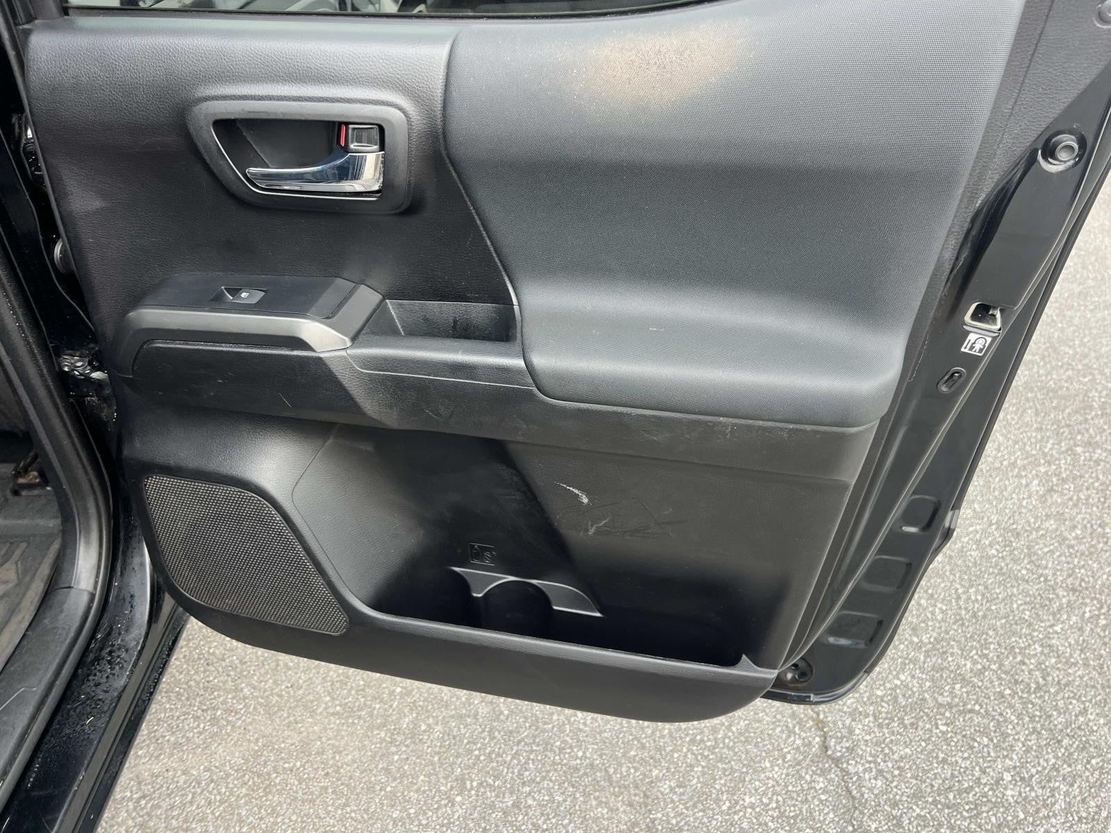 2020 Toyota Tacoma 2WD SR5