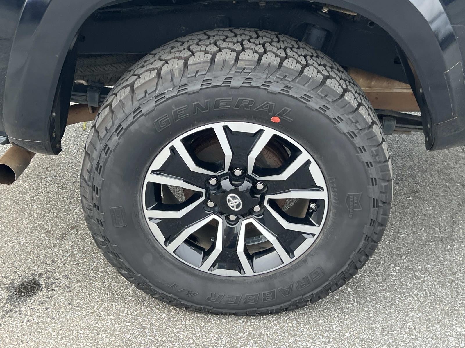 2020 Toyota Tacoma 2WD SR5