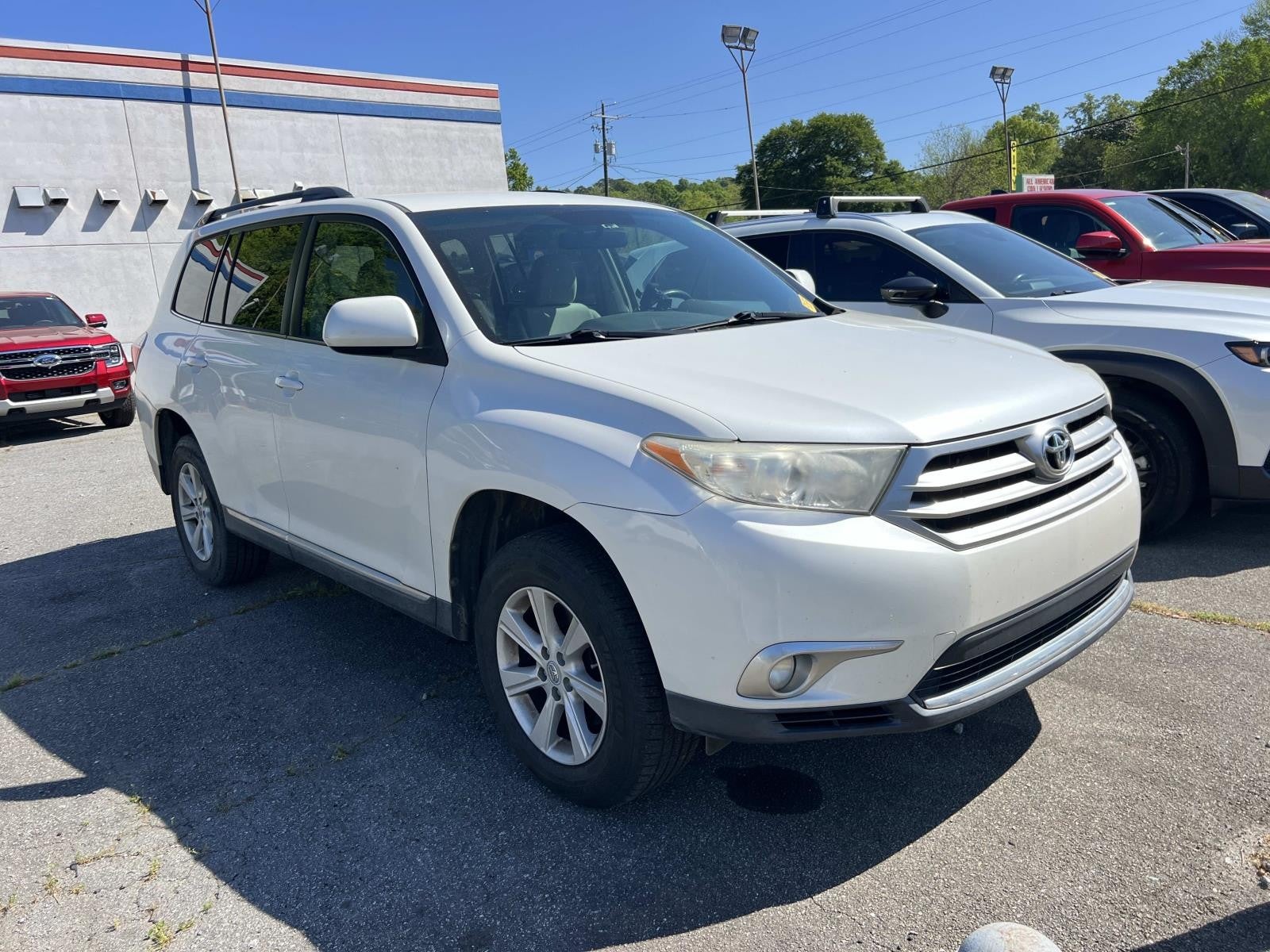 2011 Toyota Highlander FWD 4DR L4 BASE