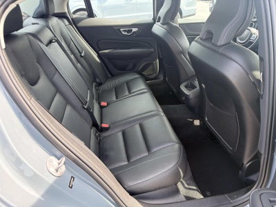 2024 Volvo S60 Plus Dark Theme