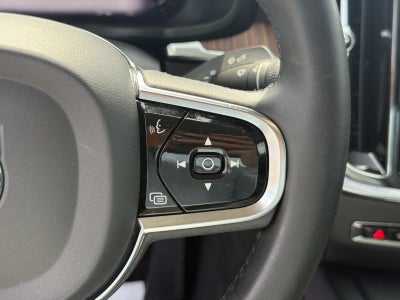 2024 Volvo S60 Plus Dark Theme