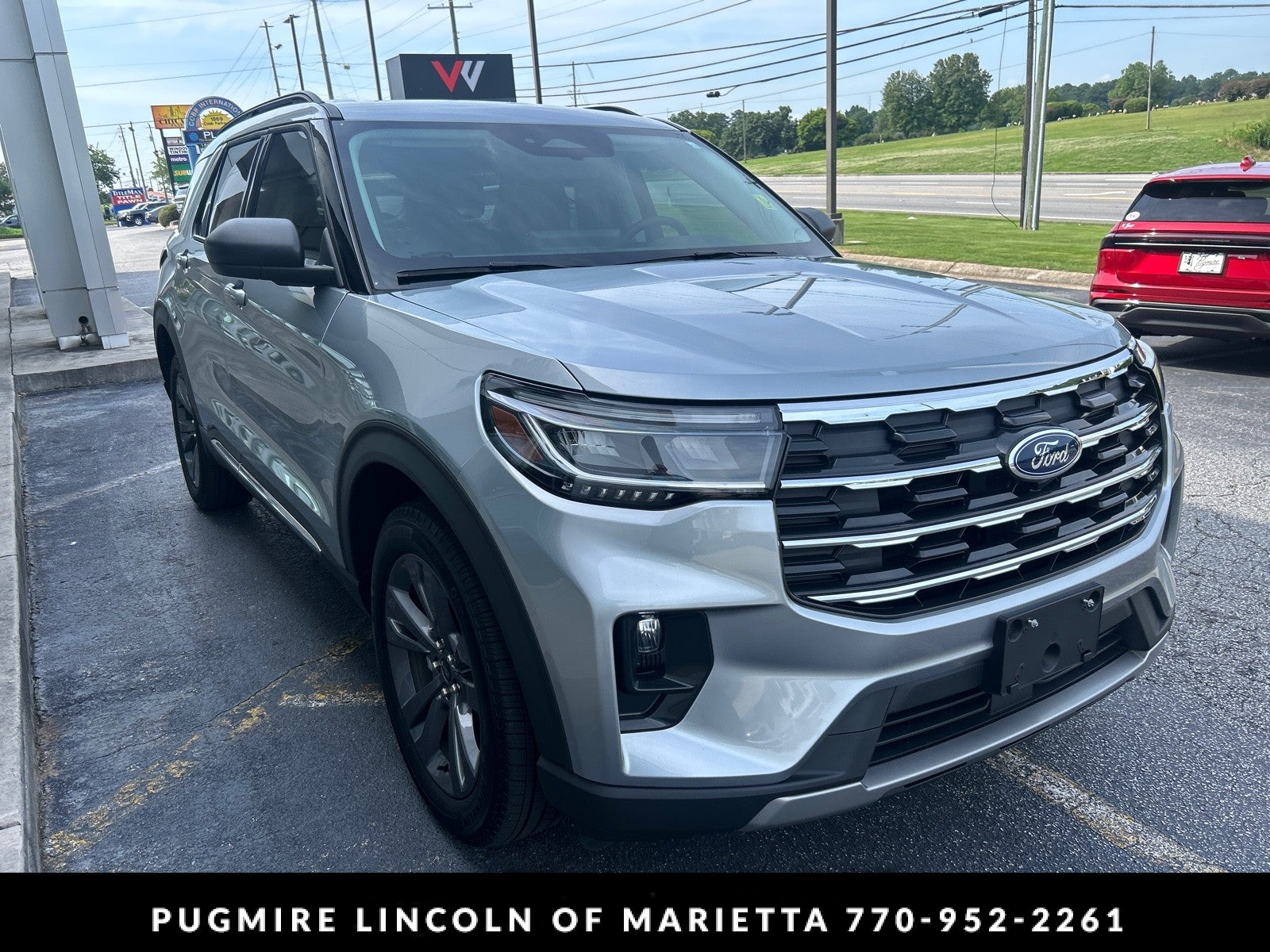 2025 Ford Explorer Active