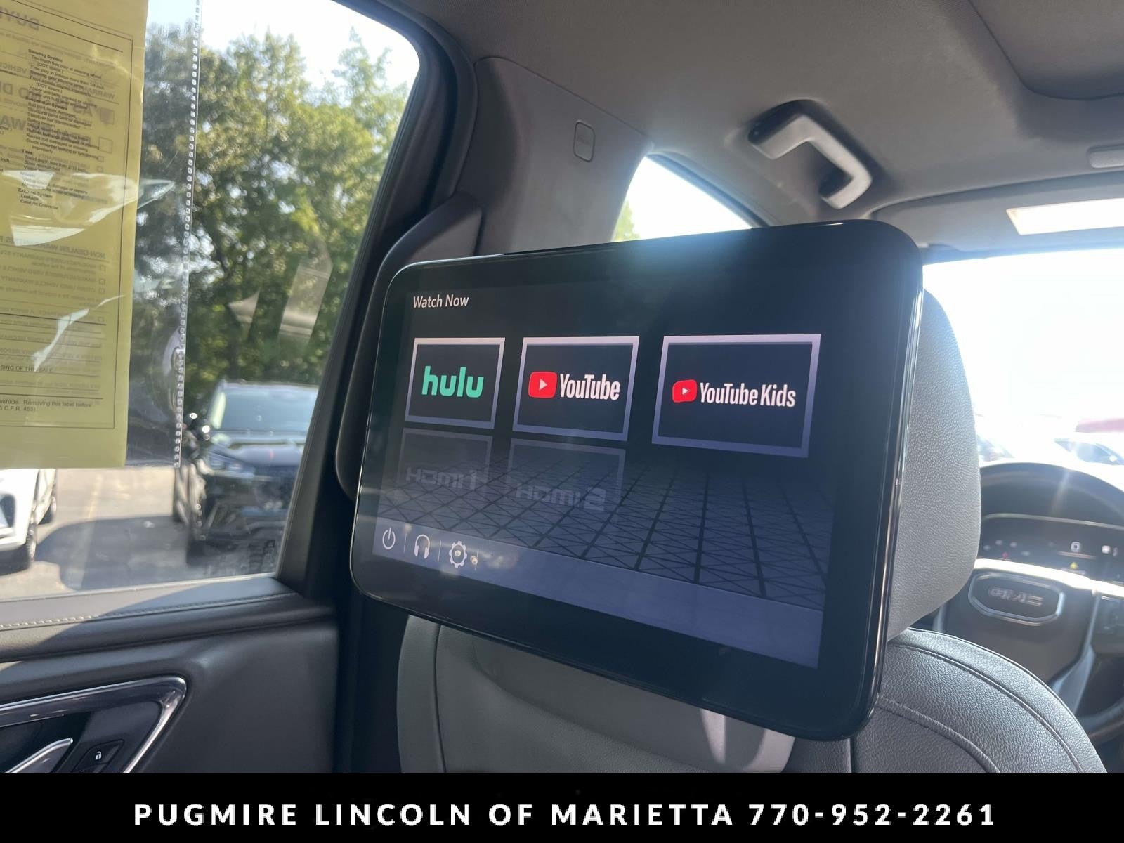 2022 GMC Yukon SLT