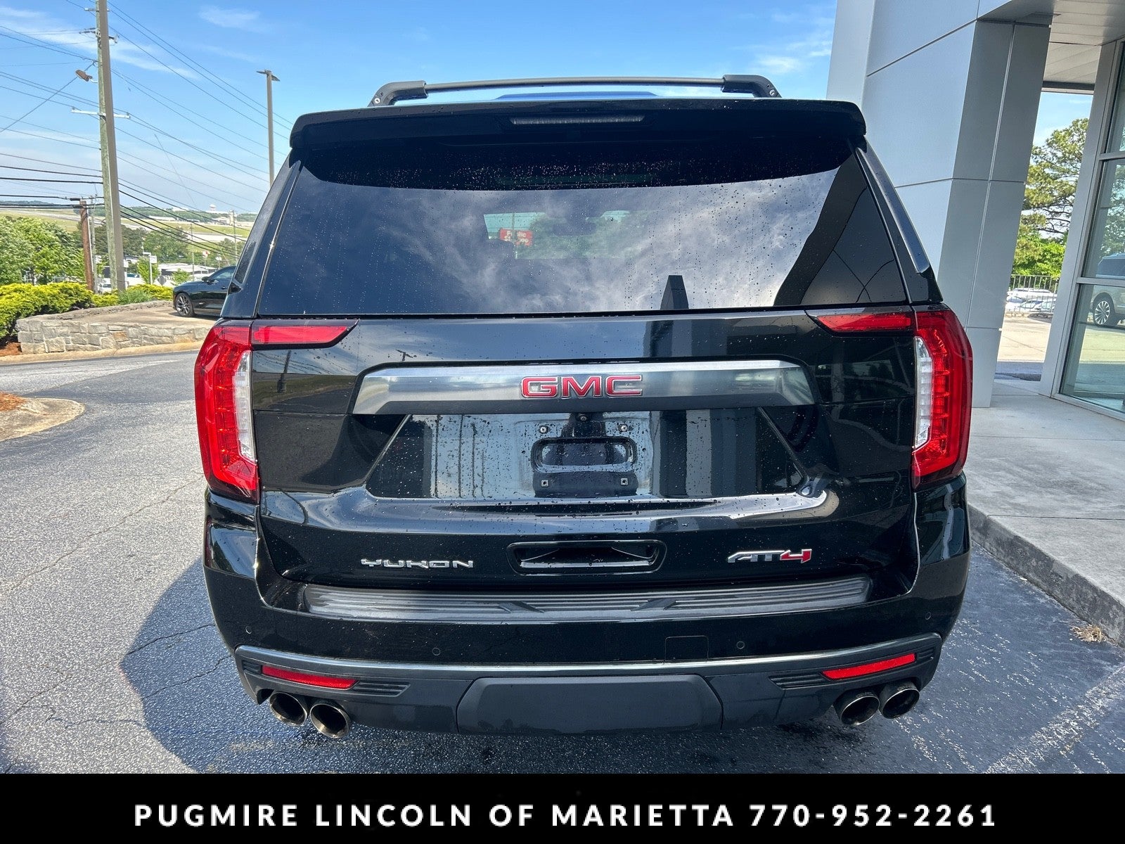 2022 GMC Yukon AT4