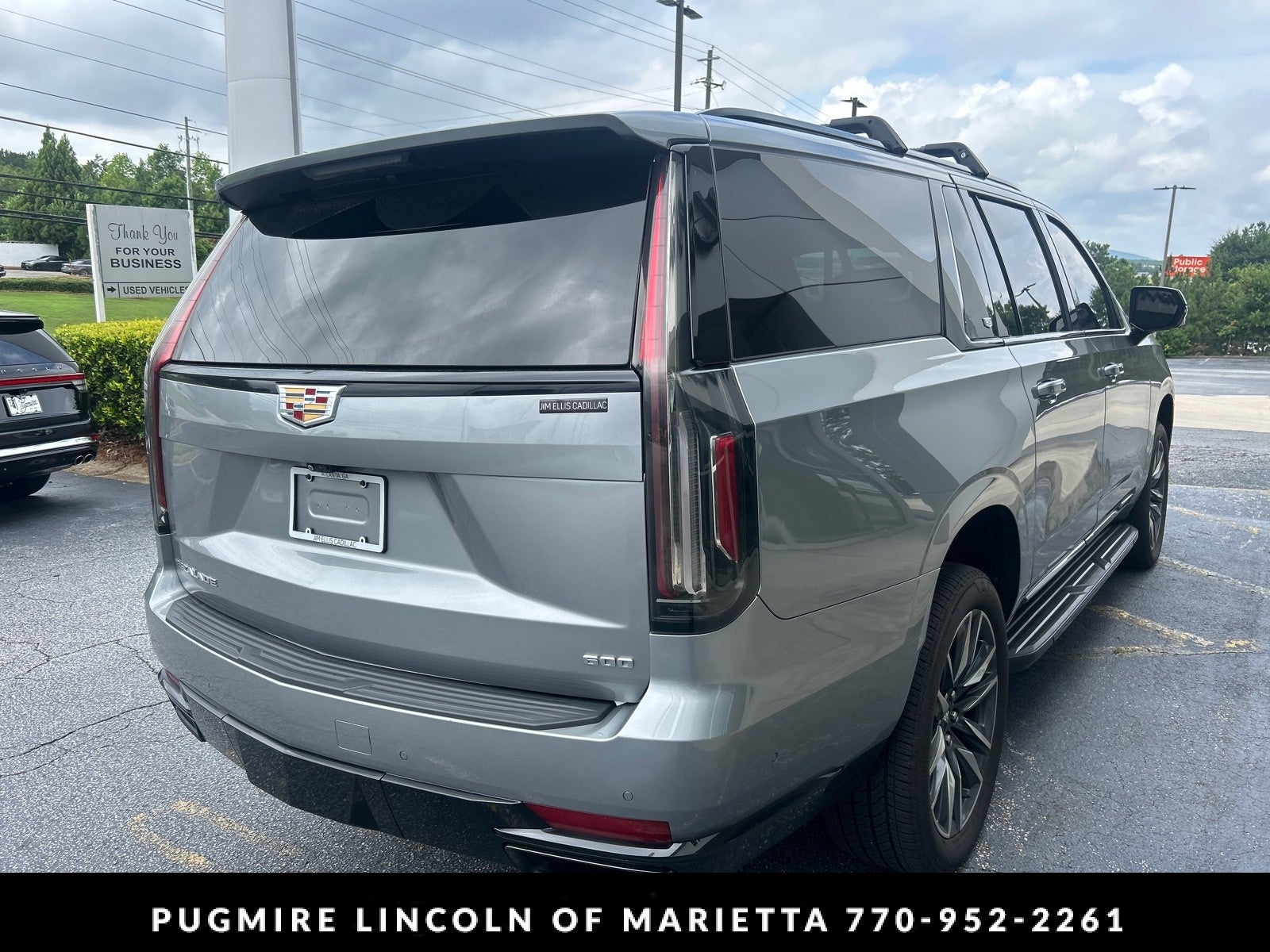 2023 Cadillac Escalade ESV 4WD Sport