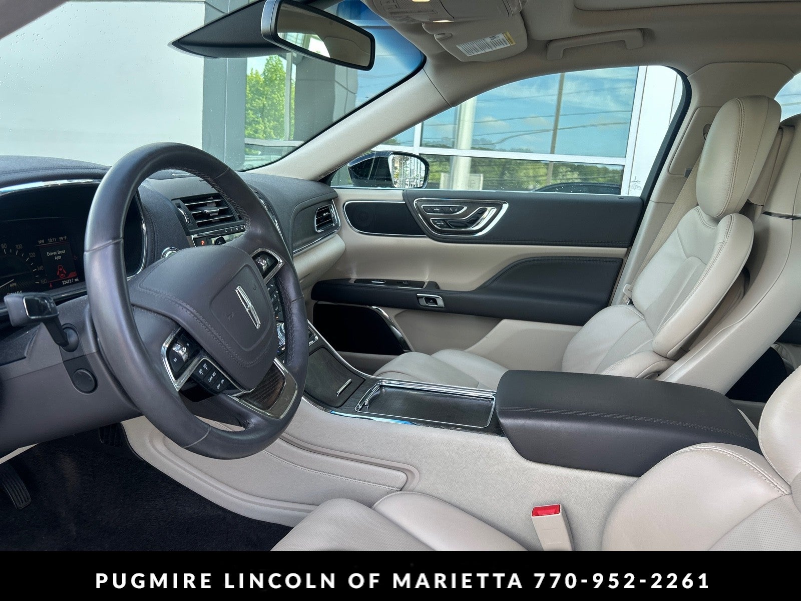 2017 Lincoln Continental Select