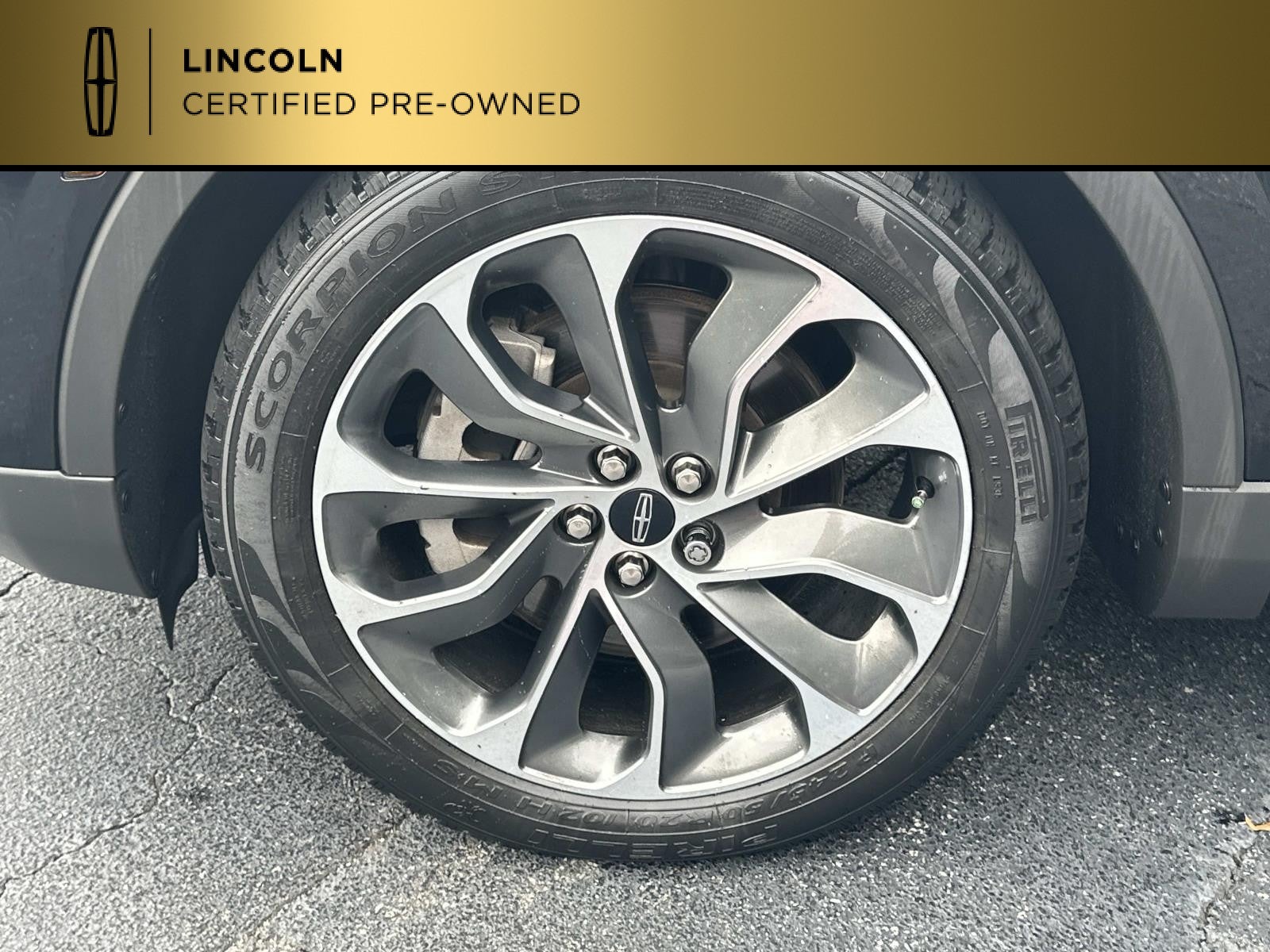 2021 Lincoln Nautilus Reserve