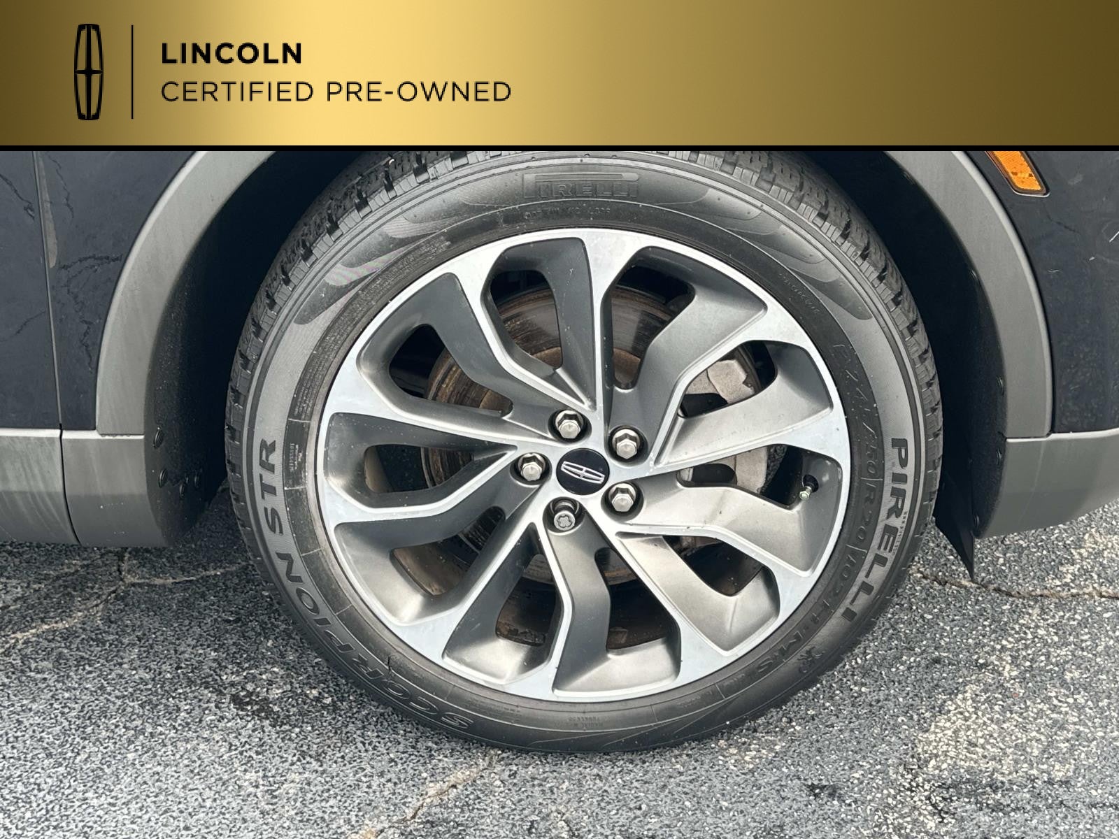 2021 Lincoln Nautilus Reserve