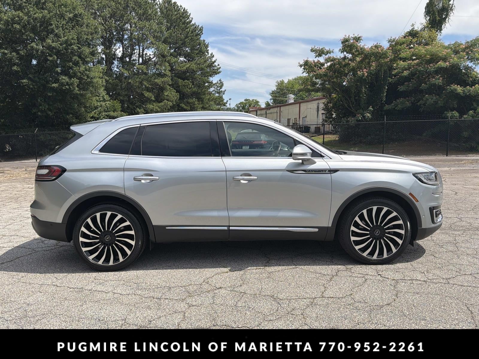 2020 Lincoln Nautilus Black Label