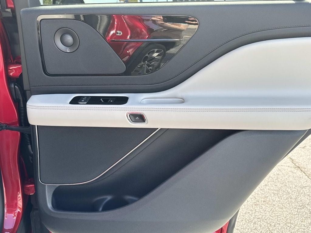 2025 Lincoln Aviator Premiere