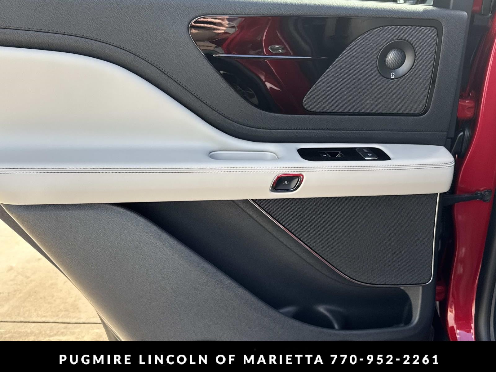 2025 Lincoln Aviator Premiere