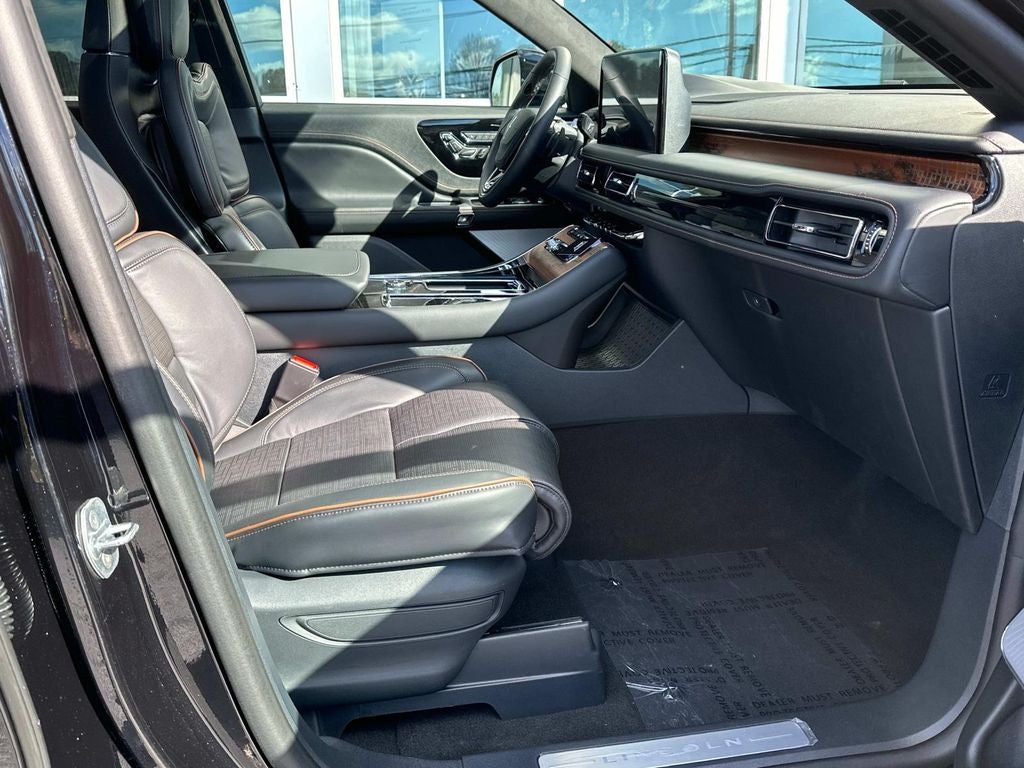 2025 Lincoln Aviator Black Label