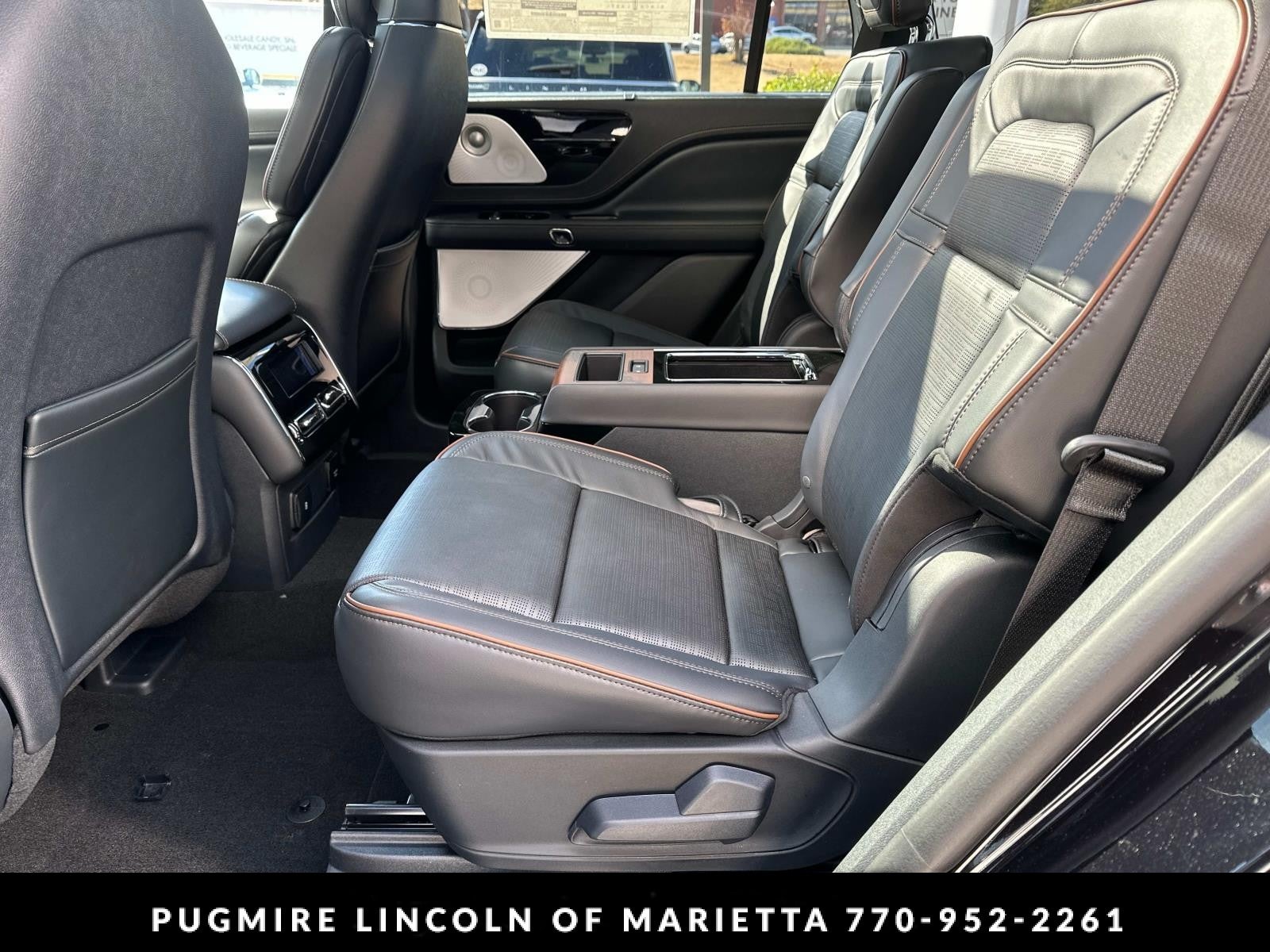 2025 Lincoln Aviator Black Label