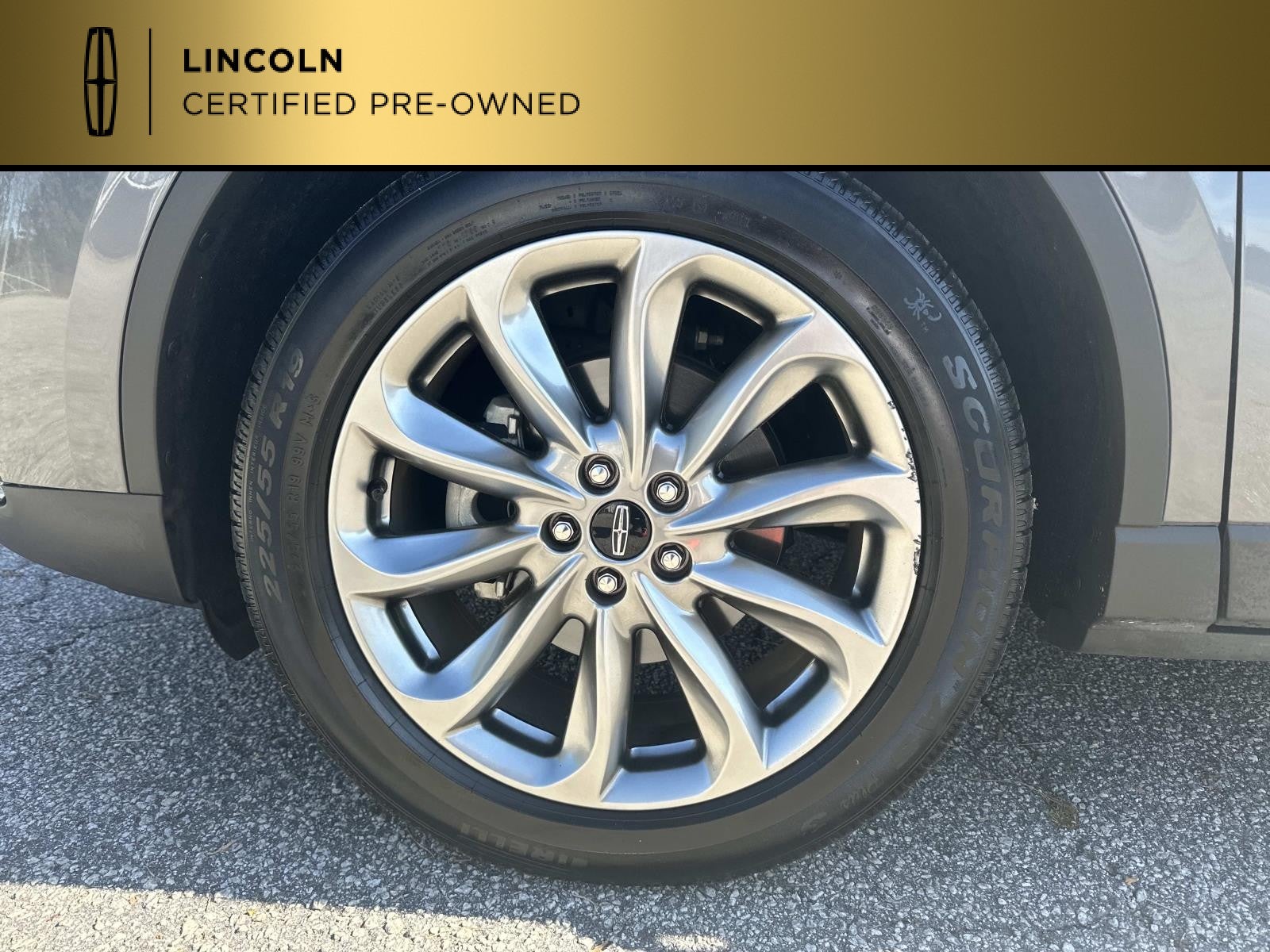2022 Lincoln Corsair Standard