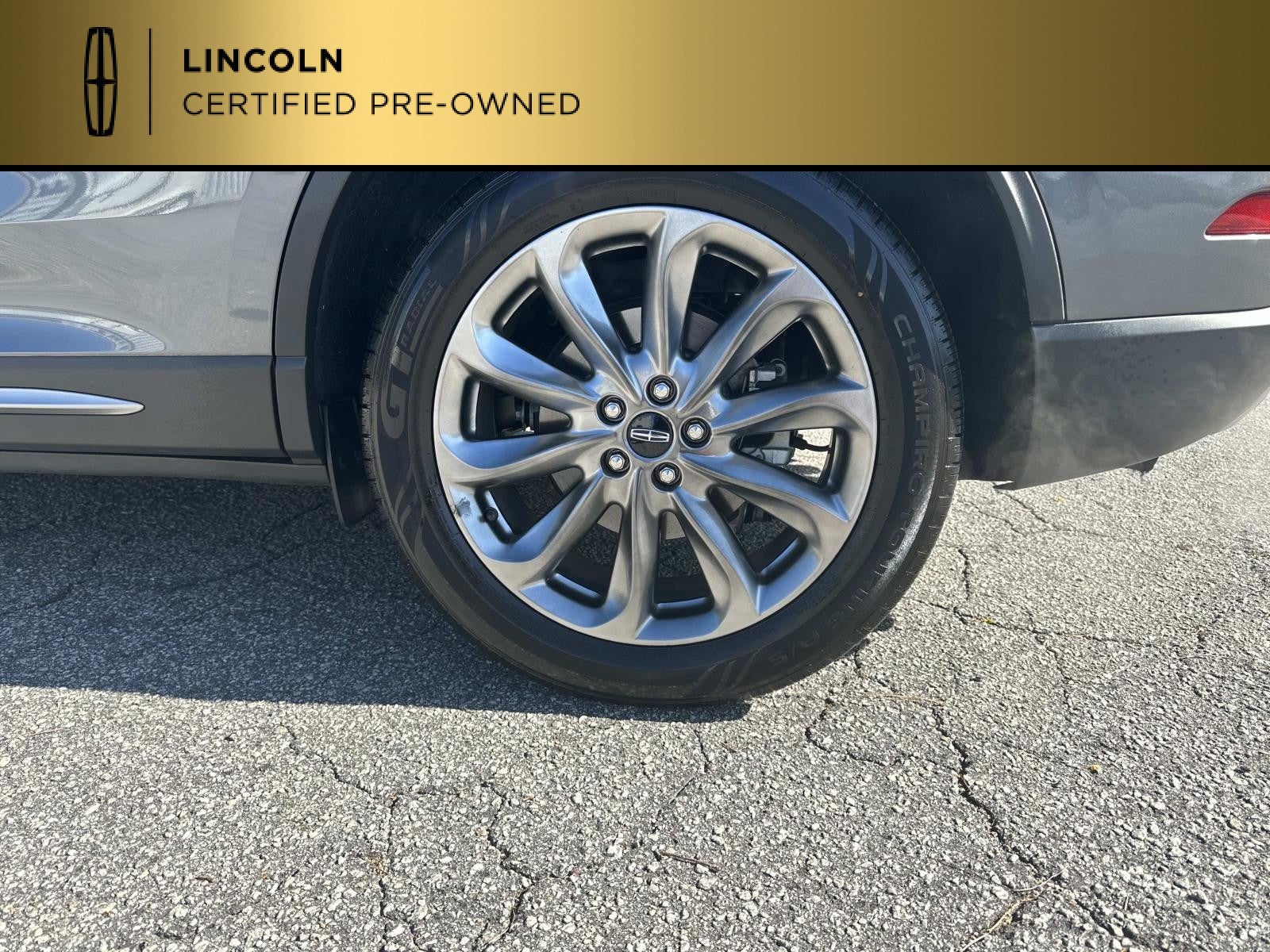 2022 Lincoln Corsair Standard