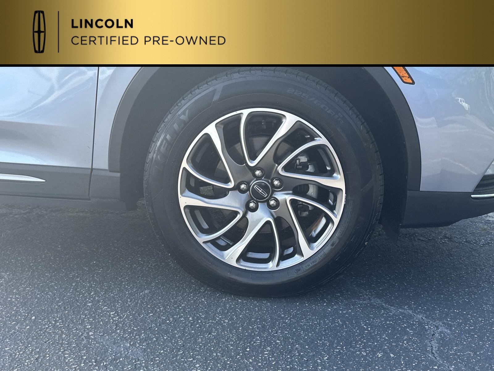 2022 Lincoln Corsair Standard