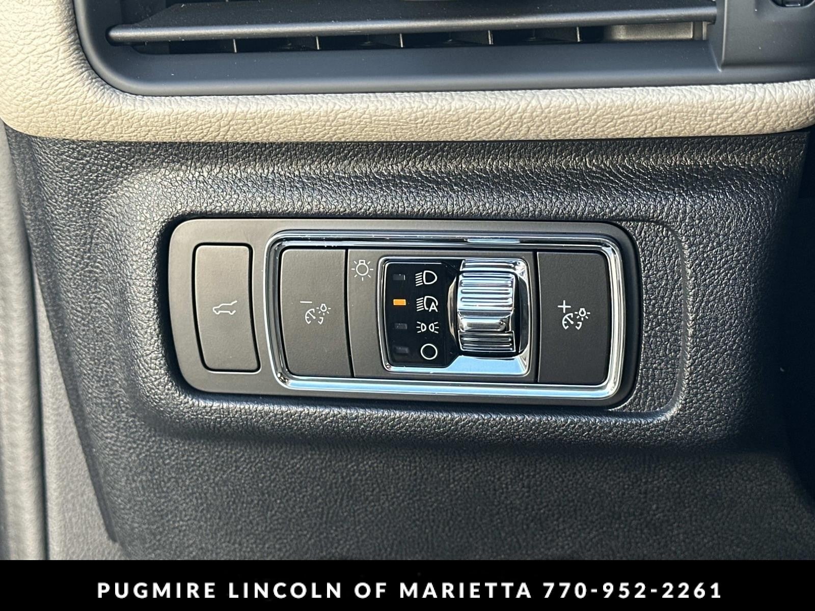 2026 Lincoln Corsair Premiere