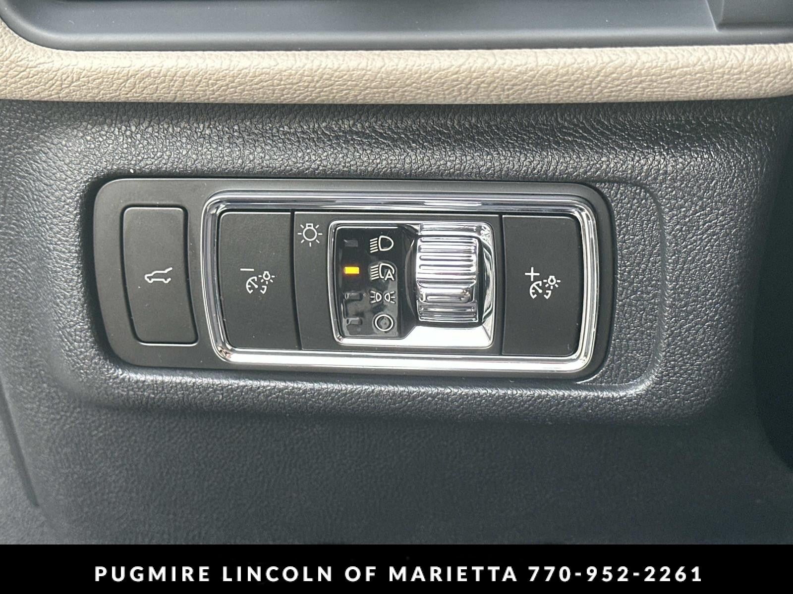 2026 Lincoln Corsair Premiere