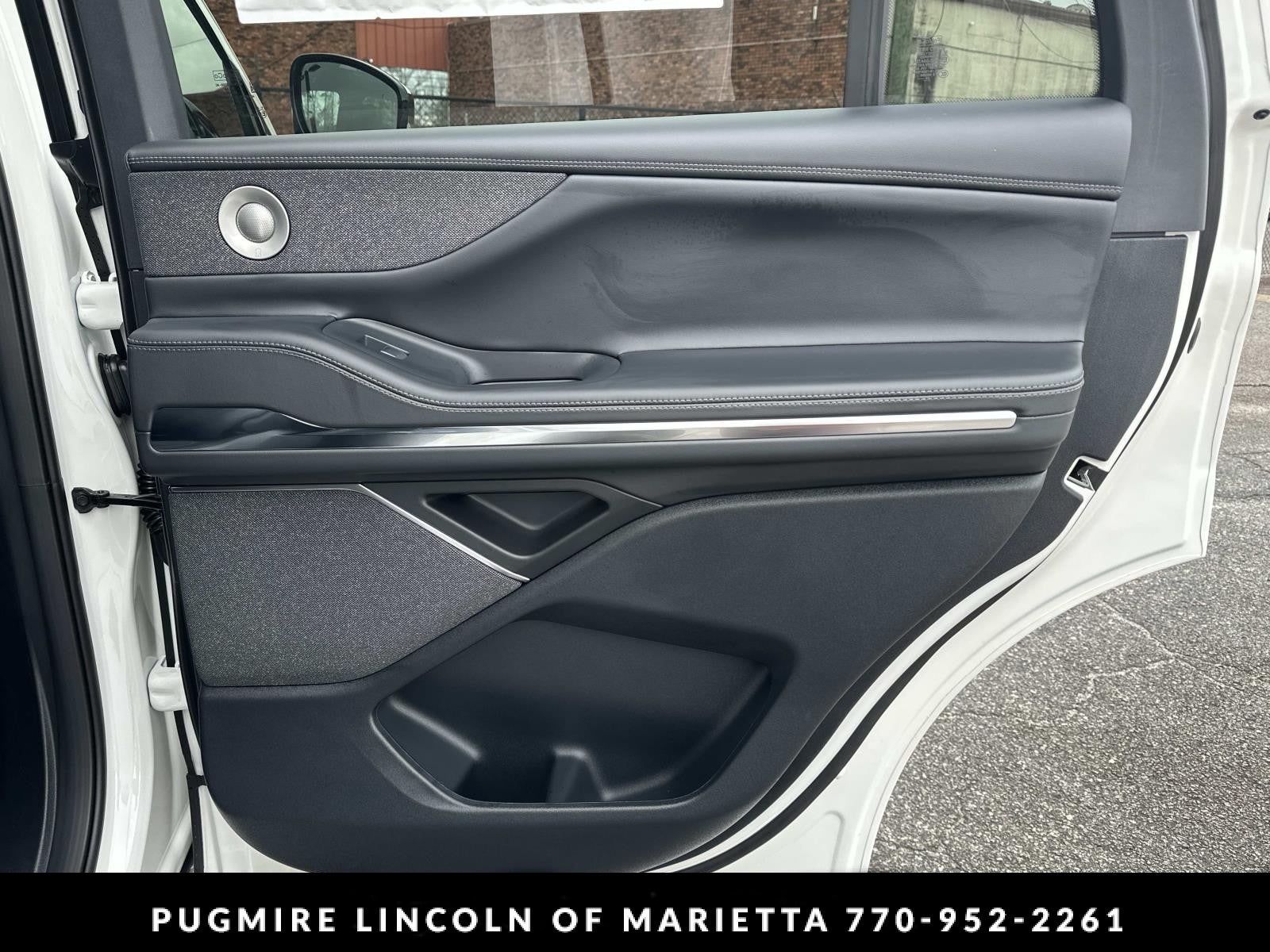 2025 Lincoln Navigator Reserve