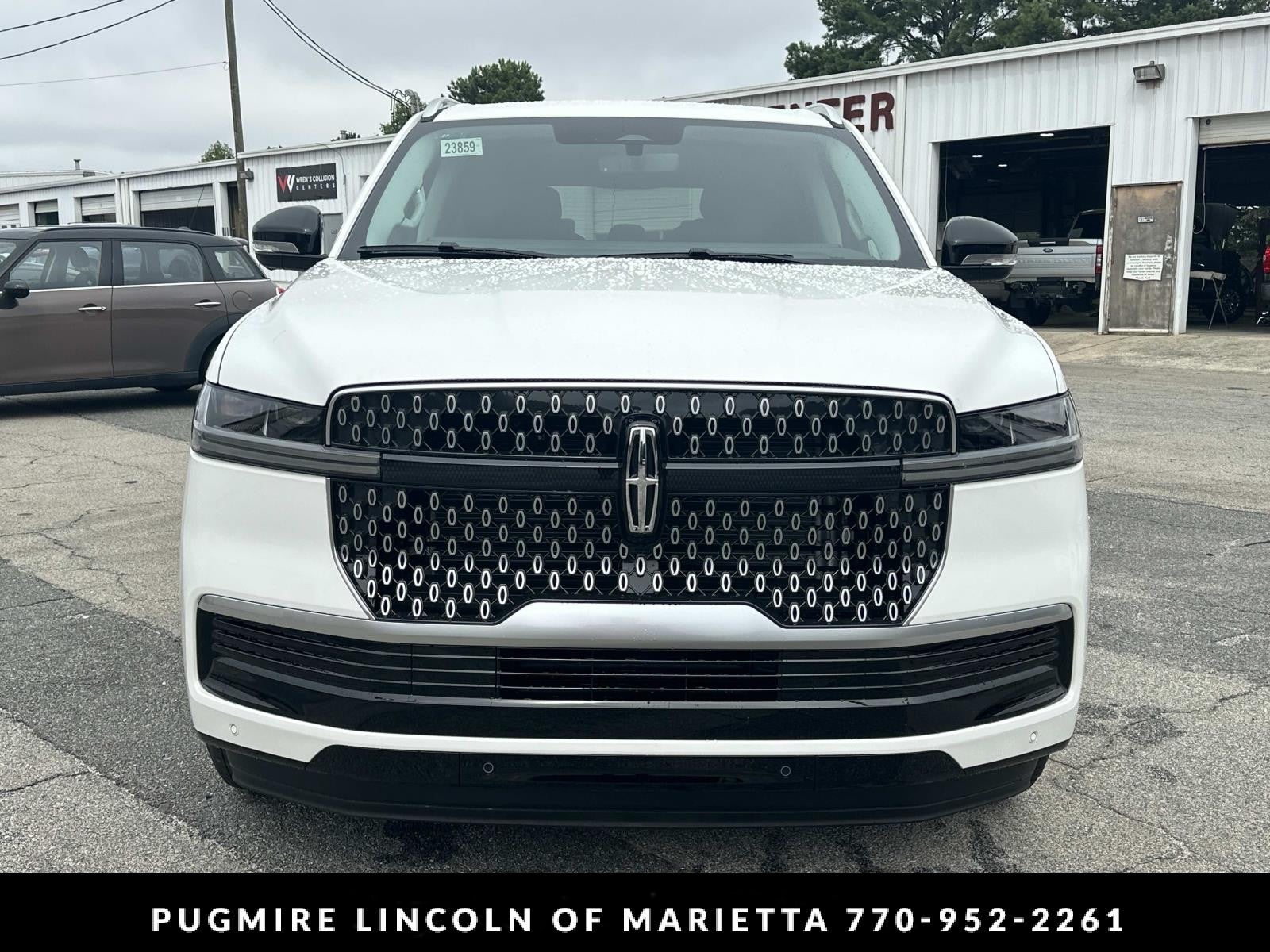 2027 Lincoln Navigator Reserve