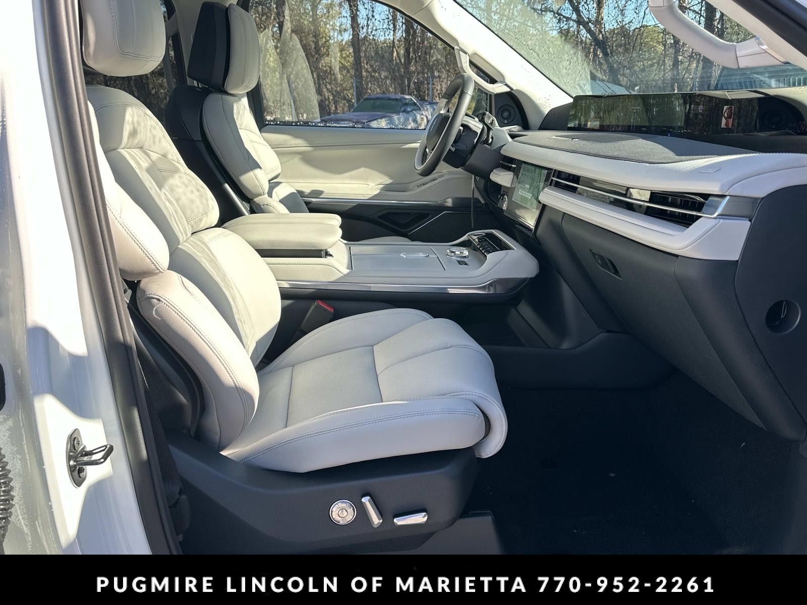 2026 Lincoln Navigator Reserve