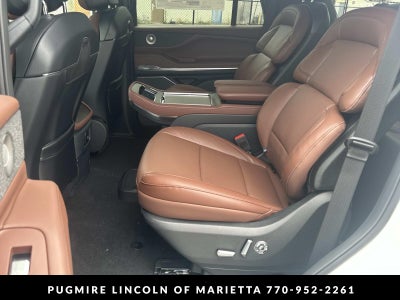 2027 Lincoln Navigator Reserve