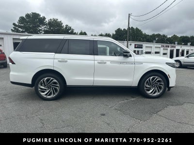 2027 Lincoln Navigator Reserve