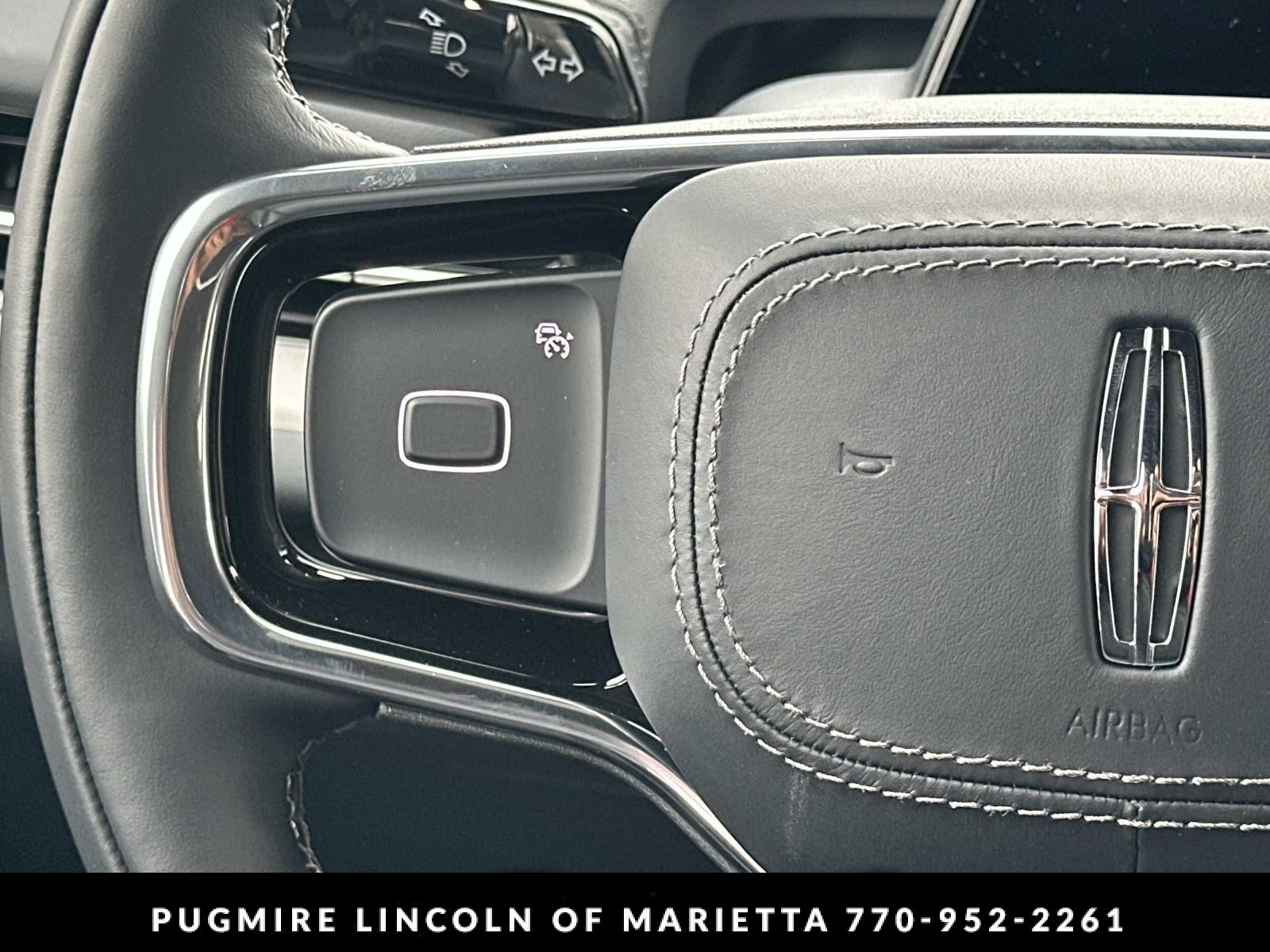2027 Lincoln Navigator Reserve
