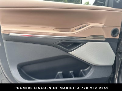 2027 Lincoln Navigator Black Label