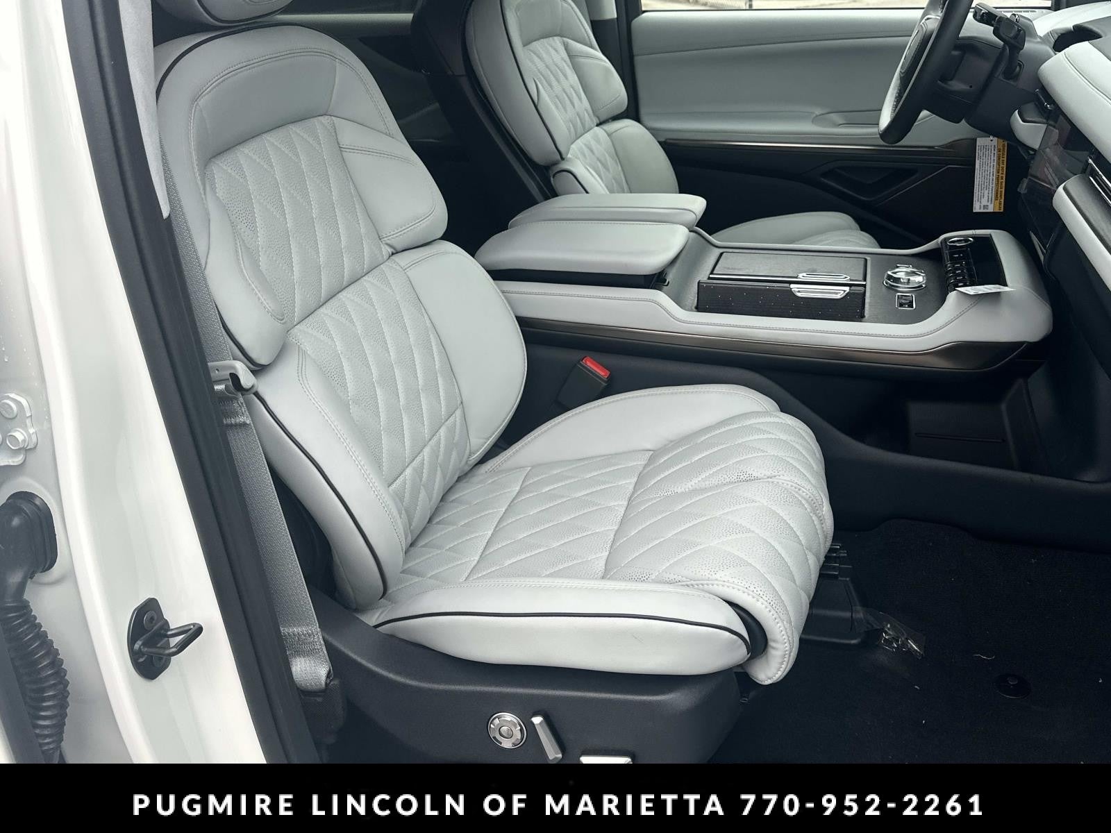 2026 Lincoln Navigator Black Label
