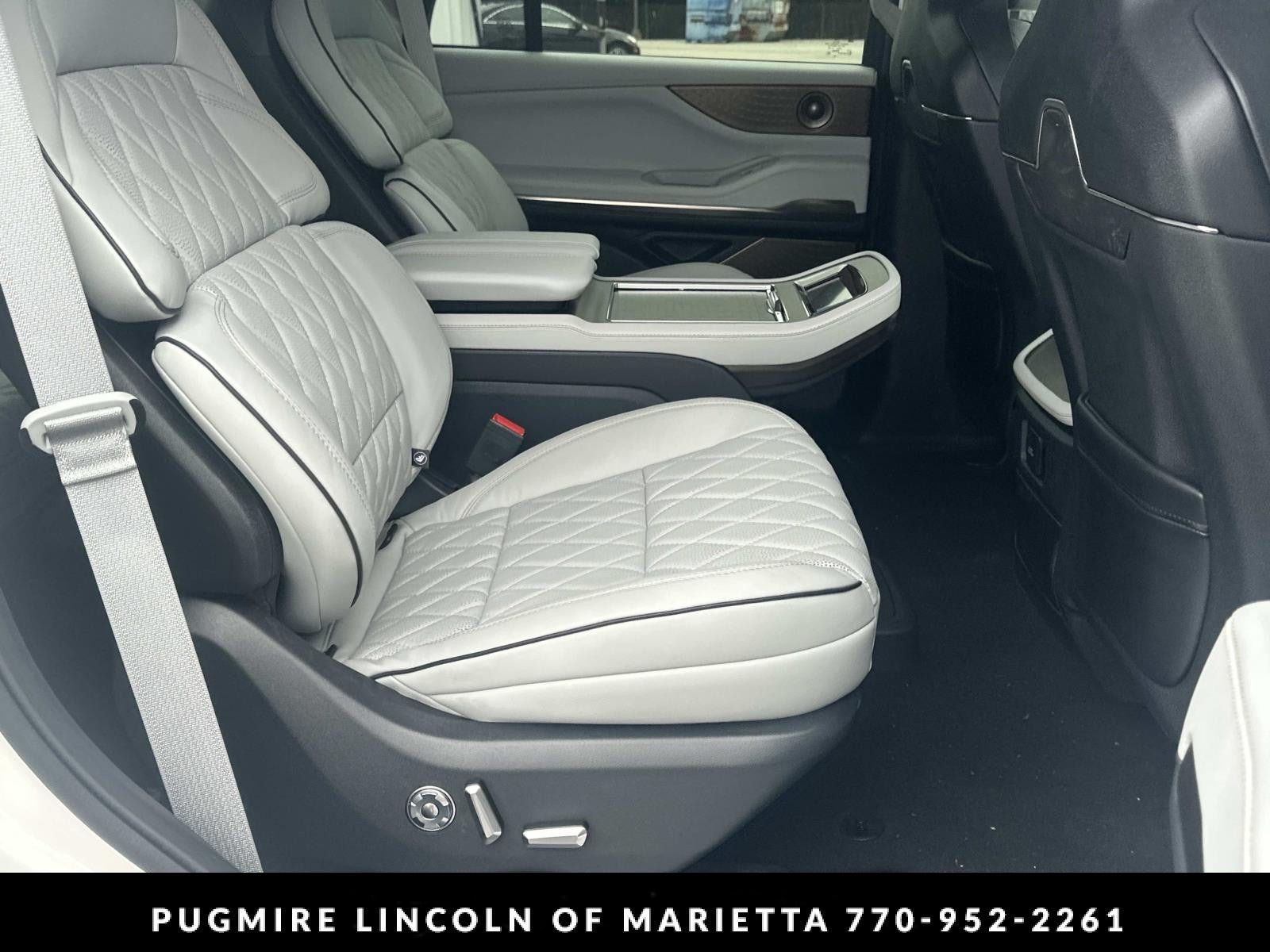 2026 Lincoln Navigator Black Label