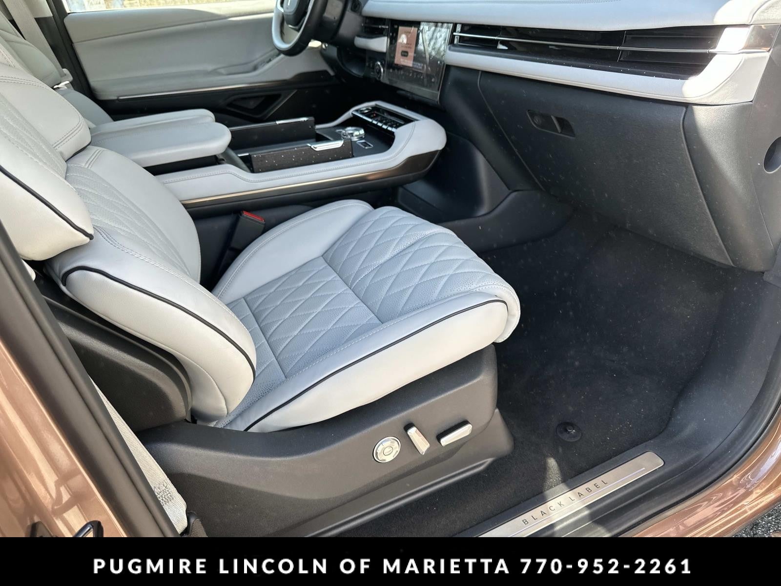 2026 Lincoln Navigator Black Label