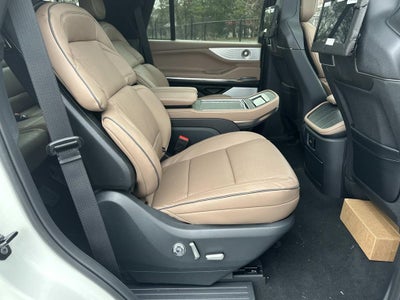 2026 Lincoln Navigator Black Label