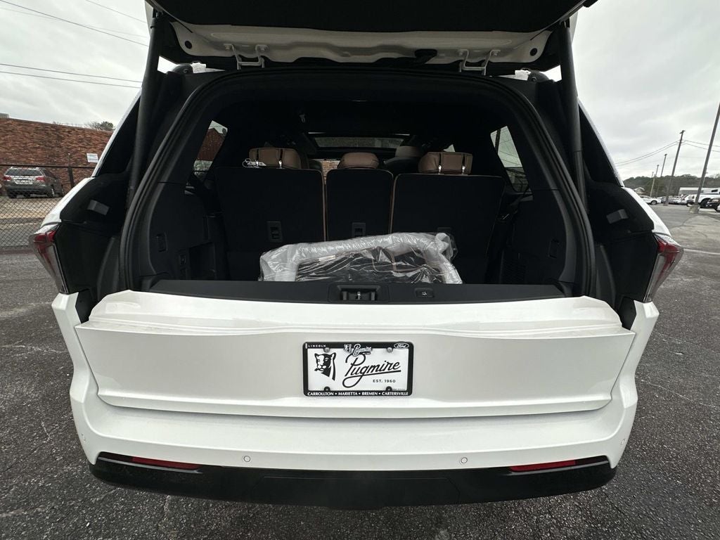 2026 Lincoln Navigator Black Label