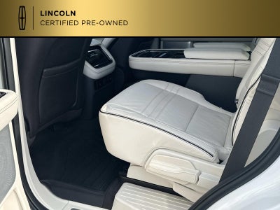 2022 Lincoln Navigator Black Label