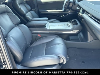 2026 Lincoln Navigator Premiere