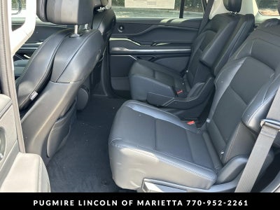 2026 Lincoln Navigator Premiere
