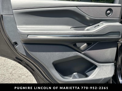 2026 Lincoln Navigator Premiere