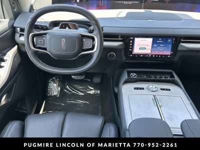 2026 Lincoln Navigator Premiere