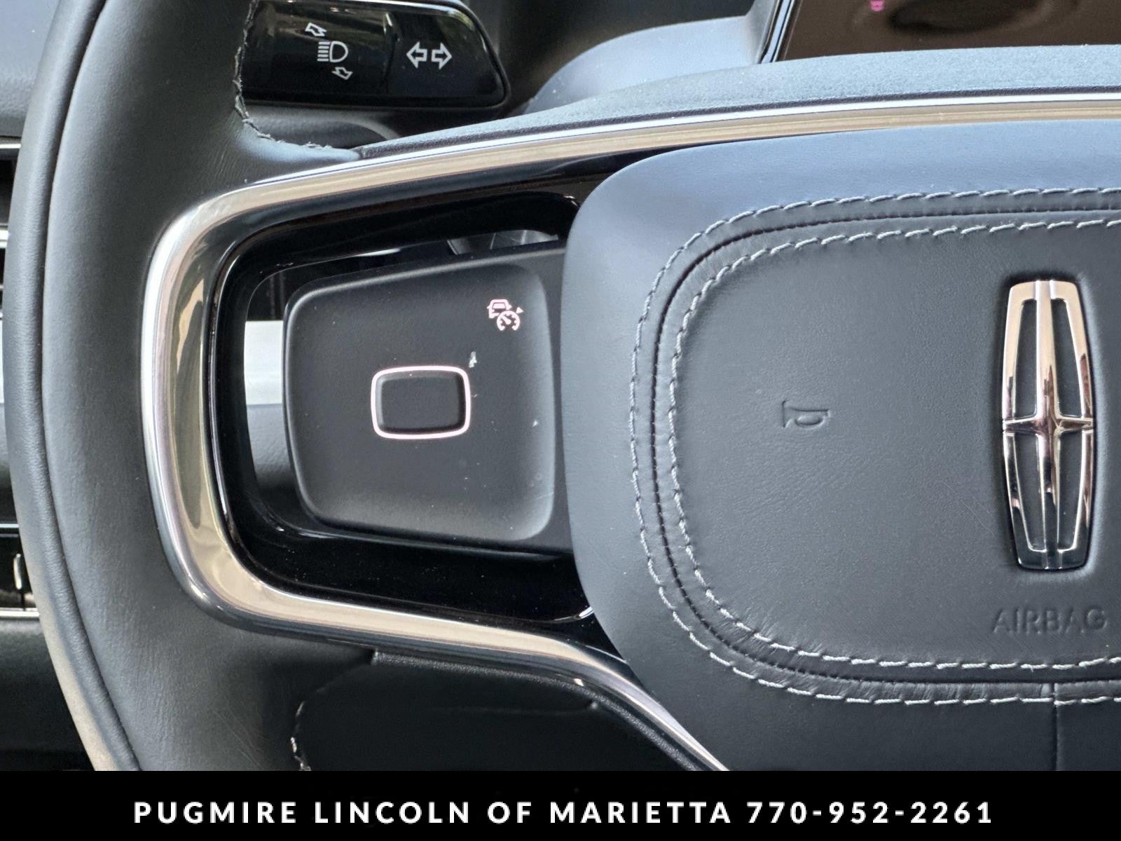 2026 Lincoln Navigator Premiere