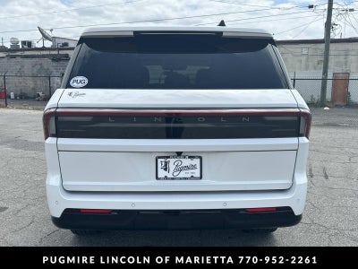 2026 Lincoln Navigator Premiere