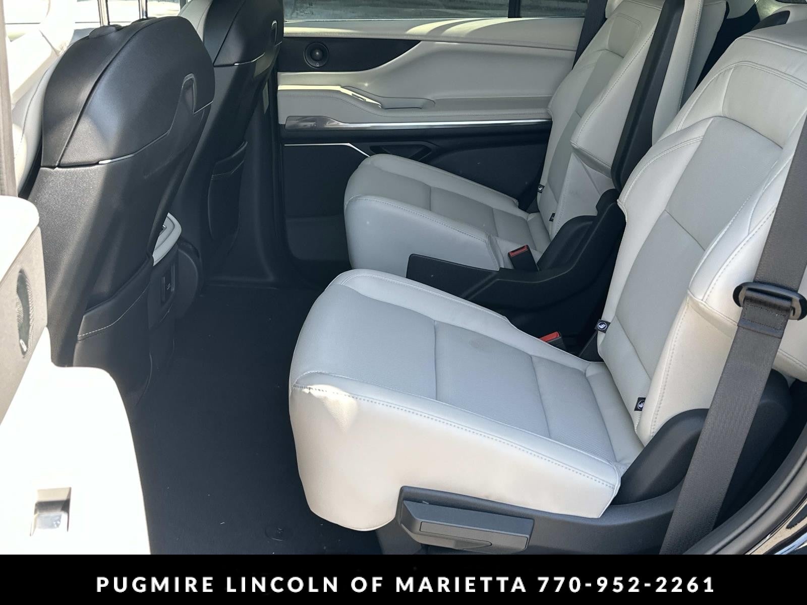 2026 Lincoln Navigator Premiere