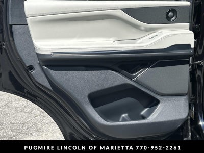 2026 Lincoln Navigator Premiere