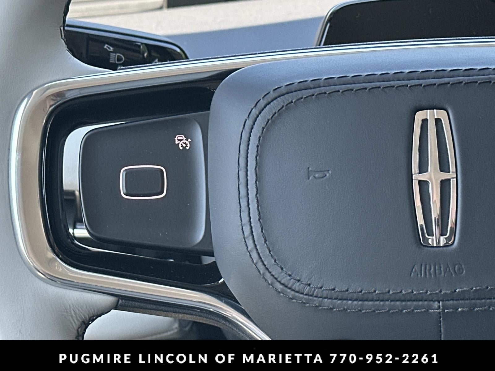 2026 Lincoln Navigator Premiere
