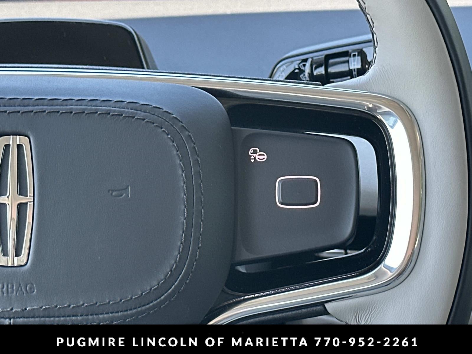 2026 Lincoln Navigator Premiere
