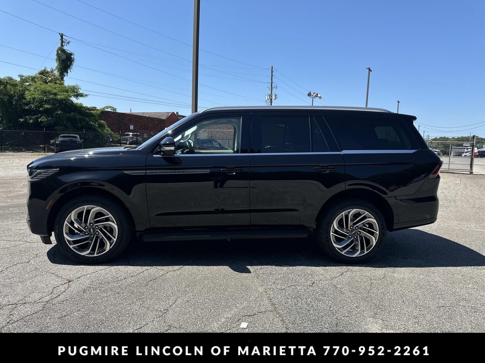2026 Lincoln Navigator Premiere