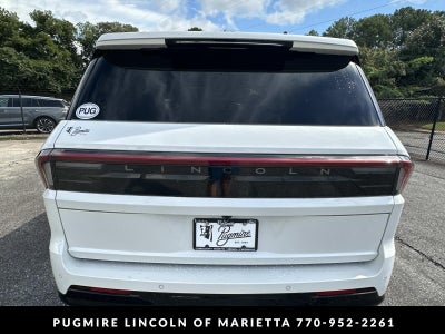 2025 Lincoln Navigator L Reserve